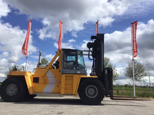 10 TON FORKLIFT - Image 2